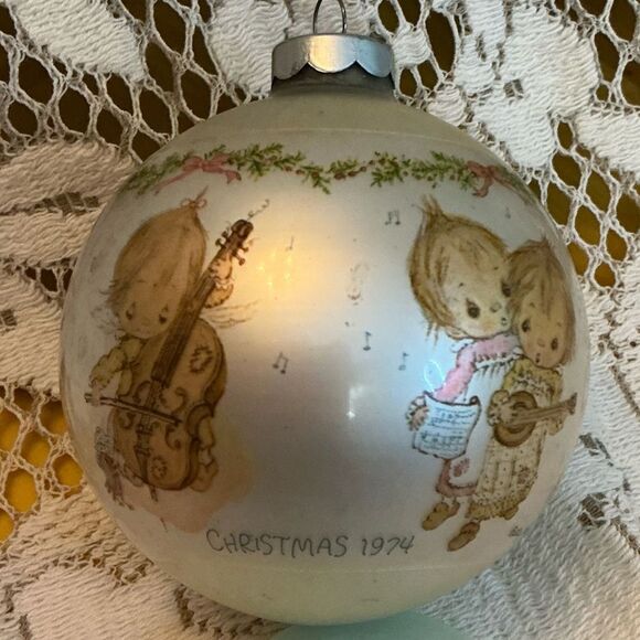 Hallmark Betsey Clark Glass Ornament 1974 Musicians Precious Moments 4” Vintage - Picture 1 of 5